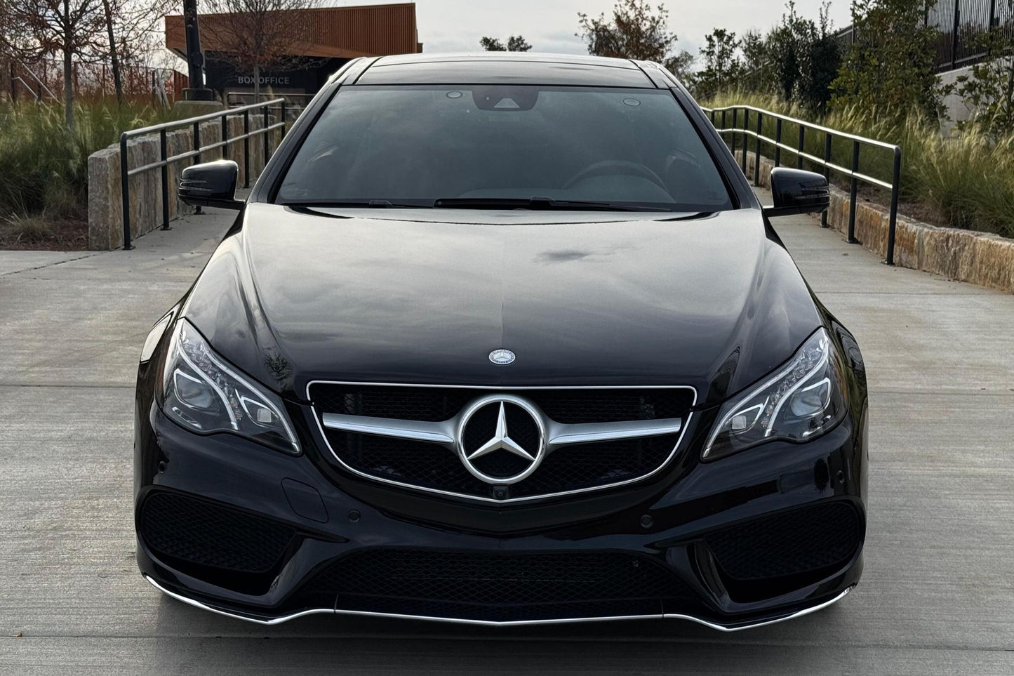 Mercedes-Benz E550 Coupe