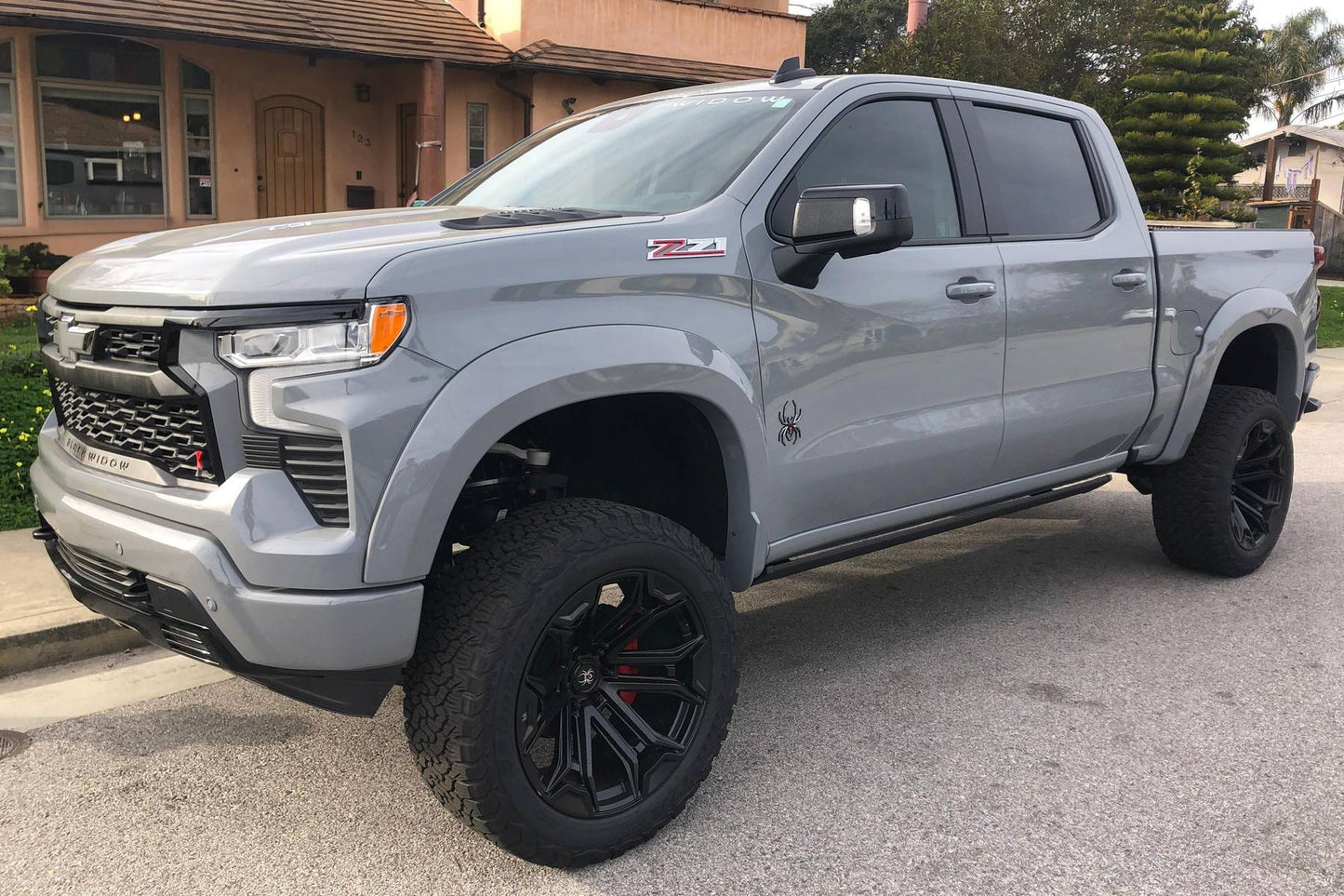 Chevrolet Silverado 1500 Crew Cab RST Black Widow 4x4