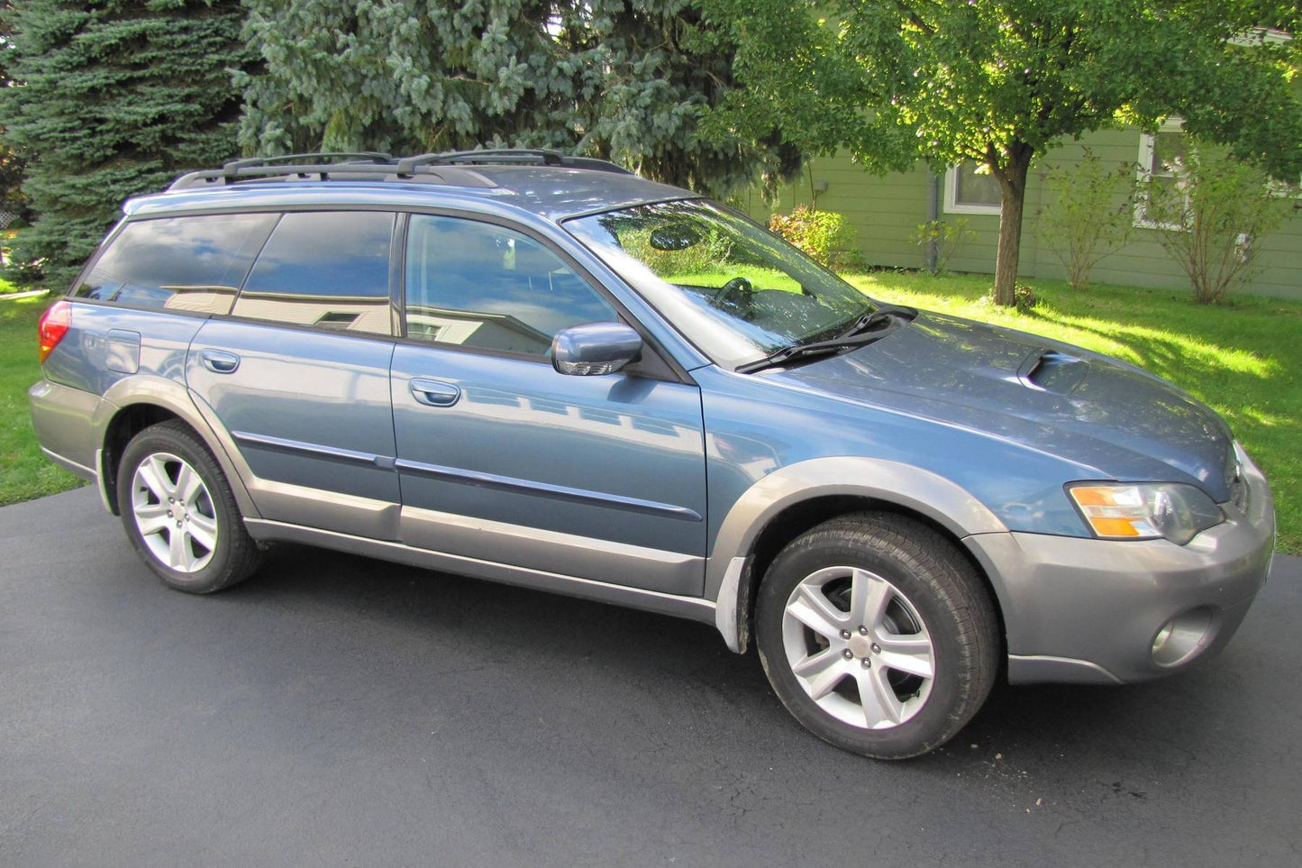 Subaru Outback 2.5XT