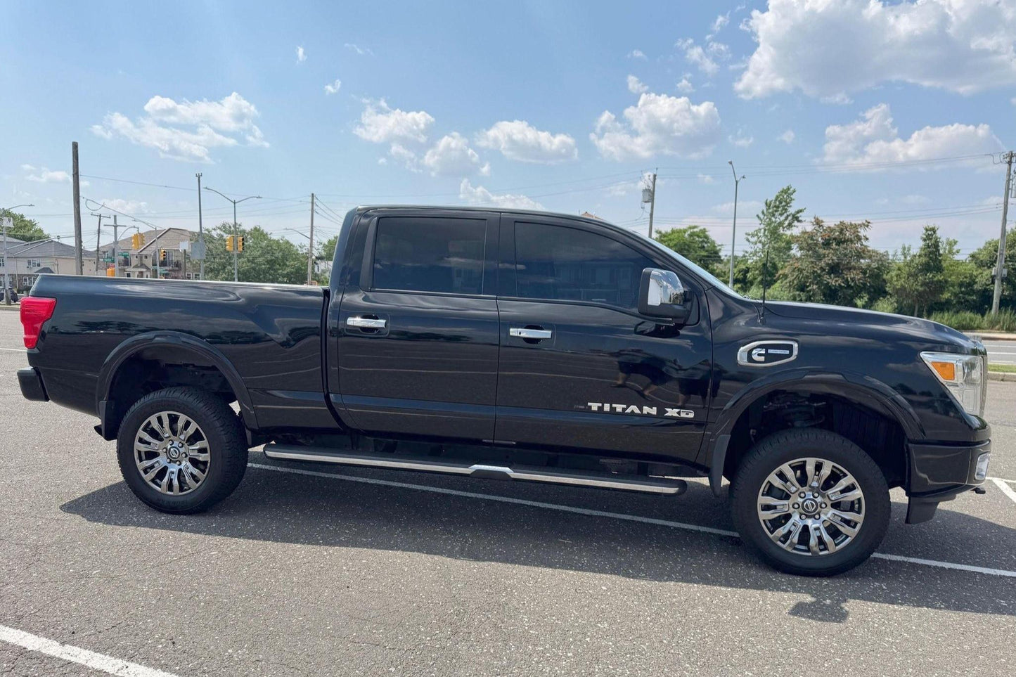 Nissan Titan XD Platinum Reserve 4x4