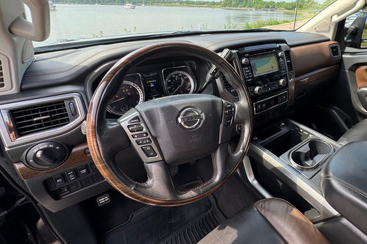 Nissan Titan XD Platinum Reserve 4x4