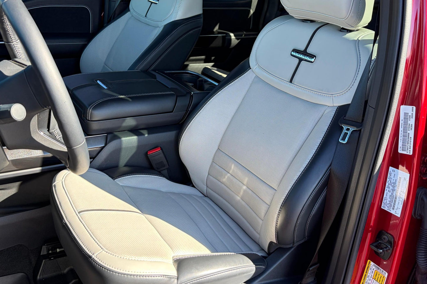 Ford F-150 Lightning Platinum