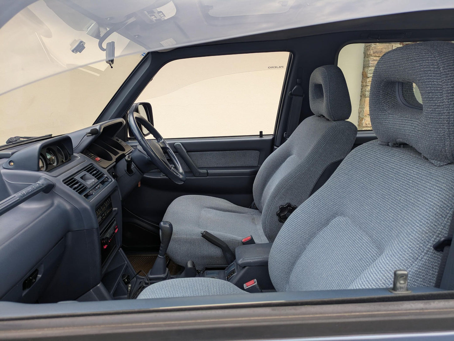 Pajero 2500 TD 2-Door 4WD