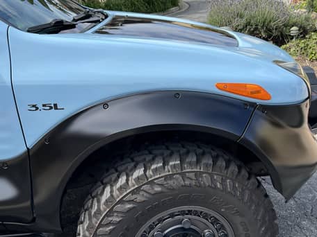 Isuzu Trooper Limited 