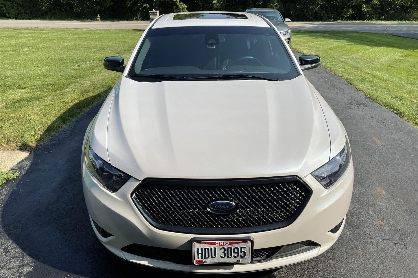 Ford Taurus SHO