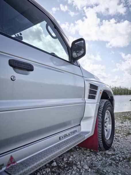 Mitsubishi Pajero Evolution 1998