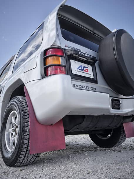 Mitsubishi Pajero Evolution 1998