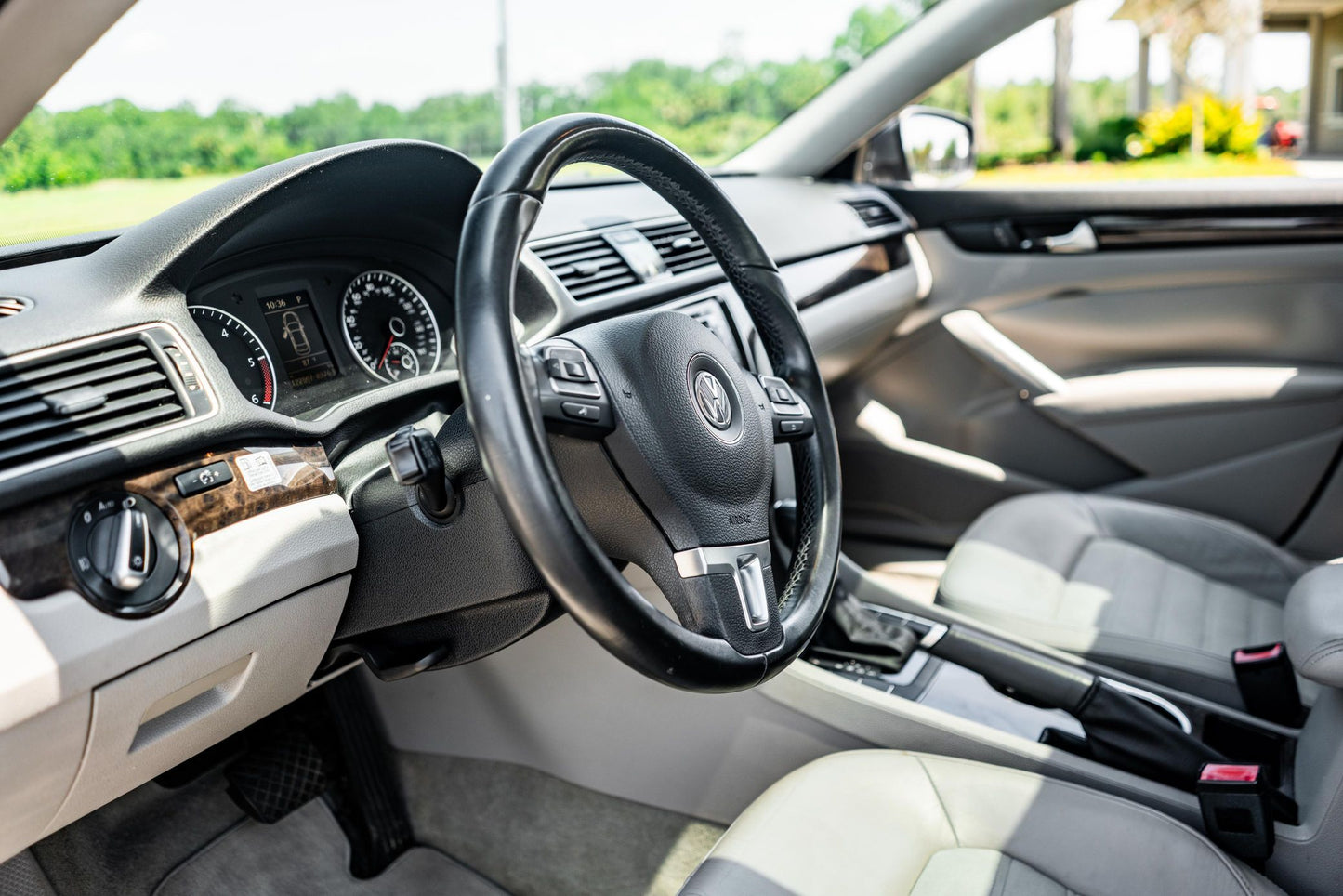 Volkswagen Passat TDI SEL Premium