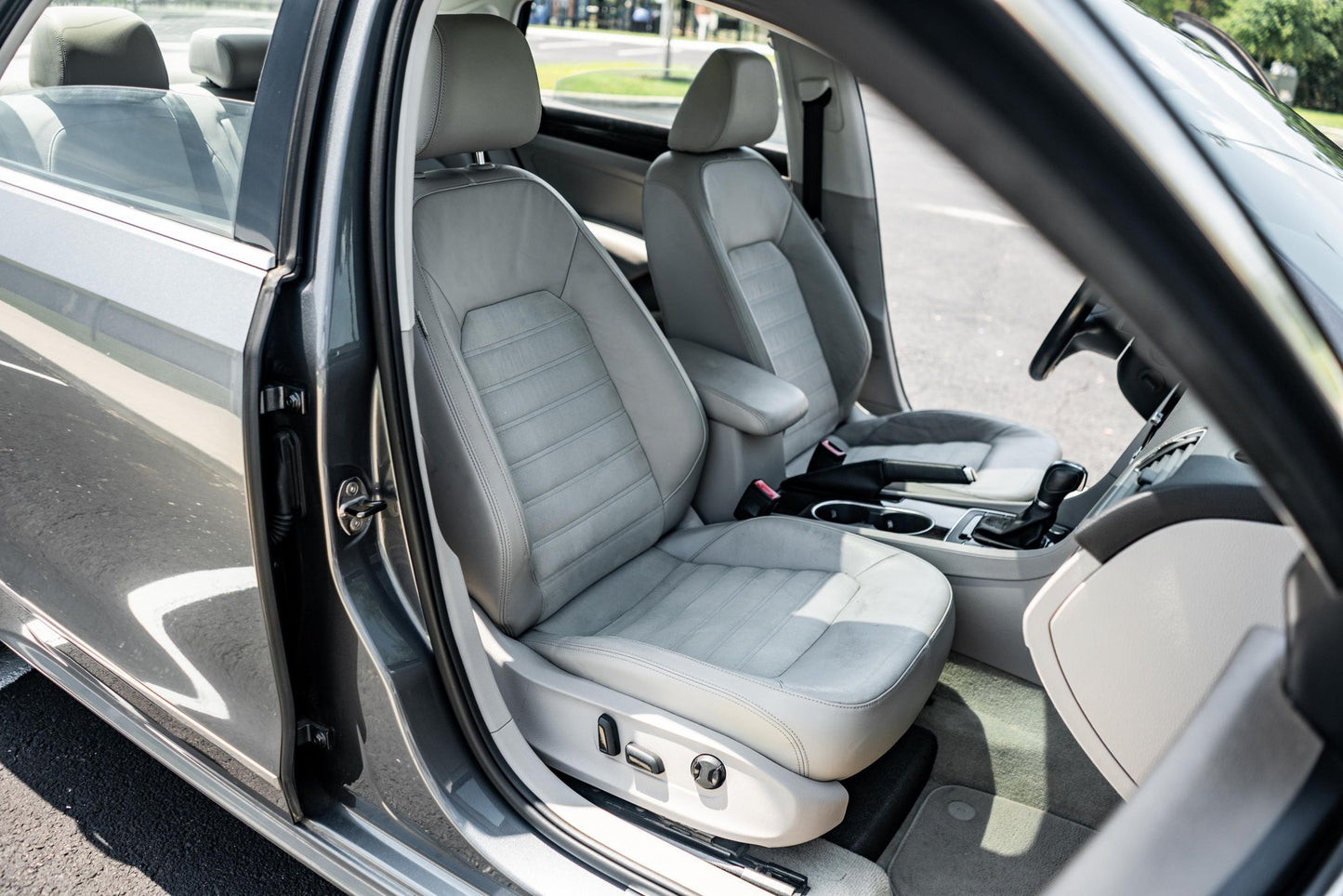 Volkswagen Passat TDI SEL Premium