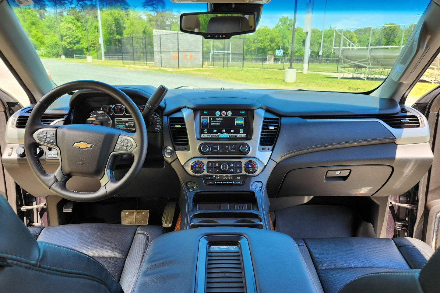 Chevrolet Suburban LTZ Callaway SC480 4x4