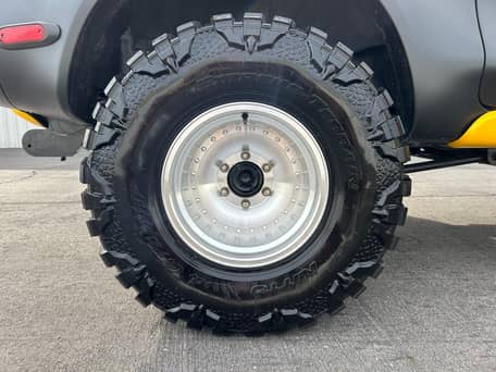 Isuzu Space Cab SX 4x4 