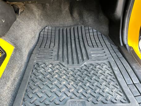 Isuzu Space Cab SX 4x4 