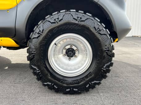 Isuzu Space Cab SX 4x4 