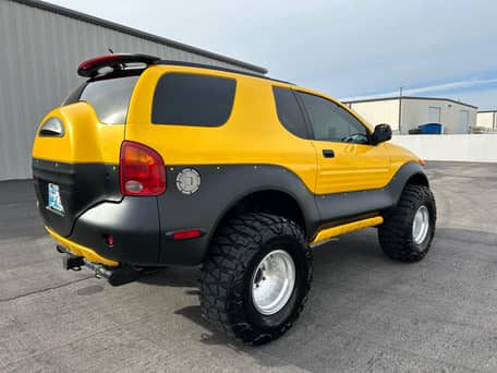 Isuzu Space Cab SX 4x4 