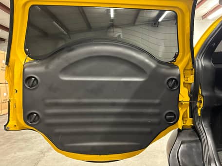 Isuzu Space Cab SX 4x4 