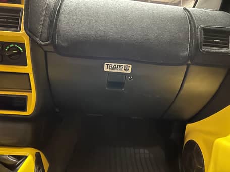 Isuzu Space Cab SX 4x4 