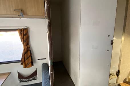 Camping-car Isuzu Fargo 4x4 de 1995