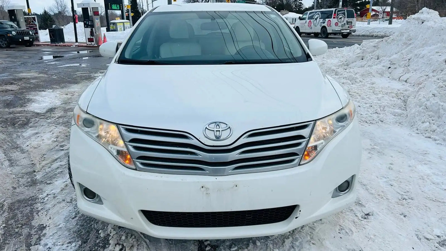 TOYOTA VENZA 2011