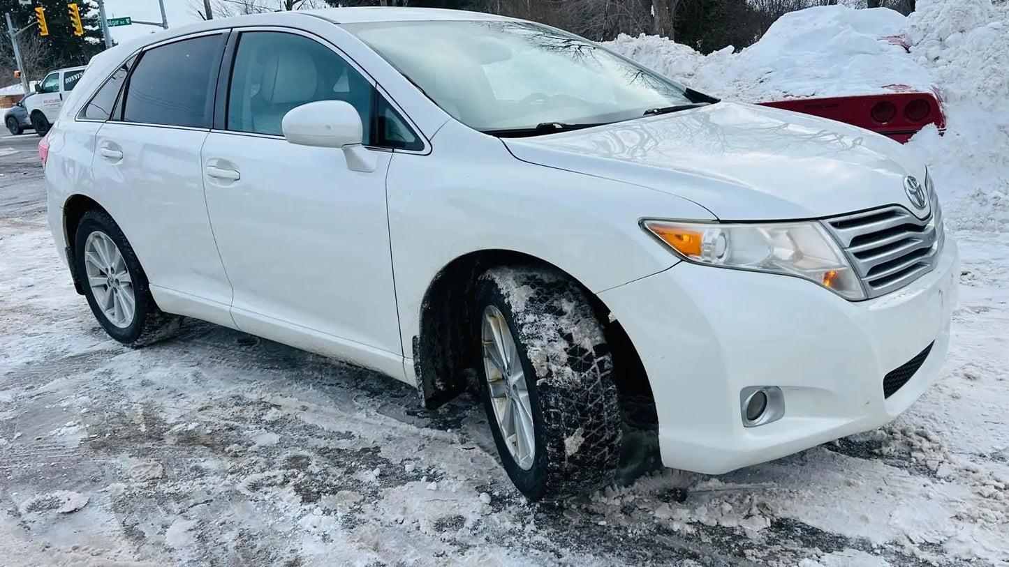 TOYOTA VENZA 2011