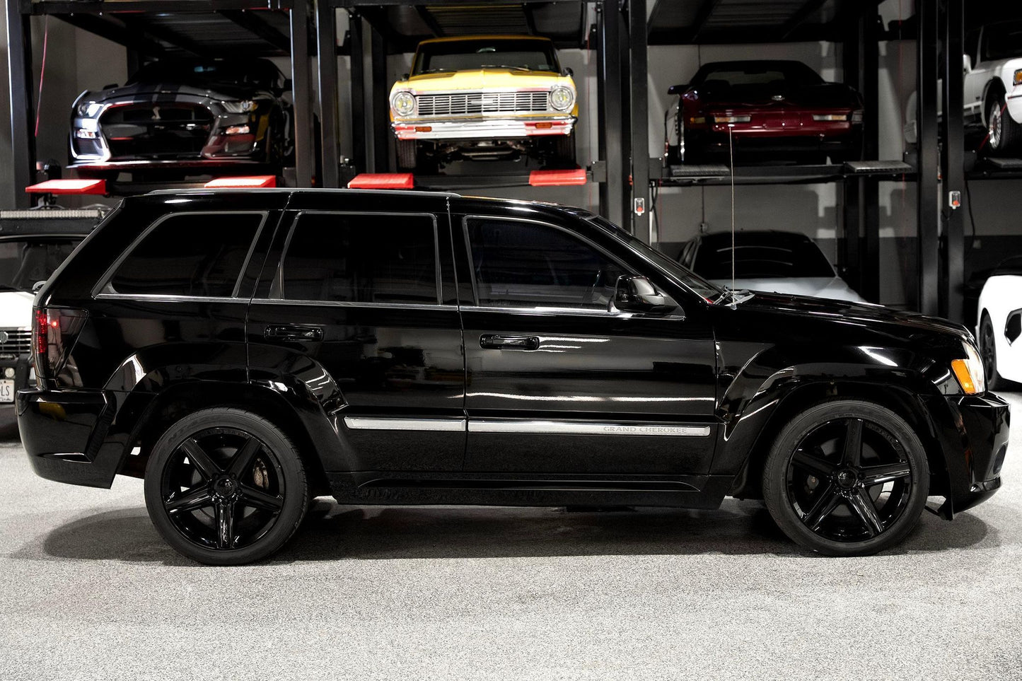 2006 Jeep Grand Cherokee SRT8 