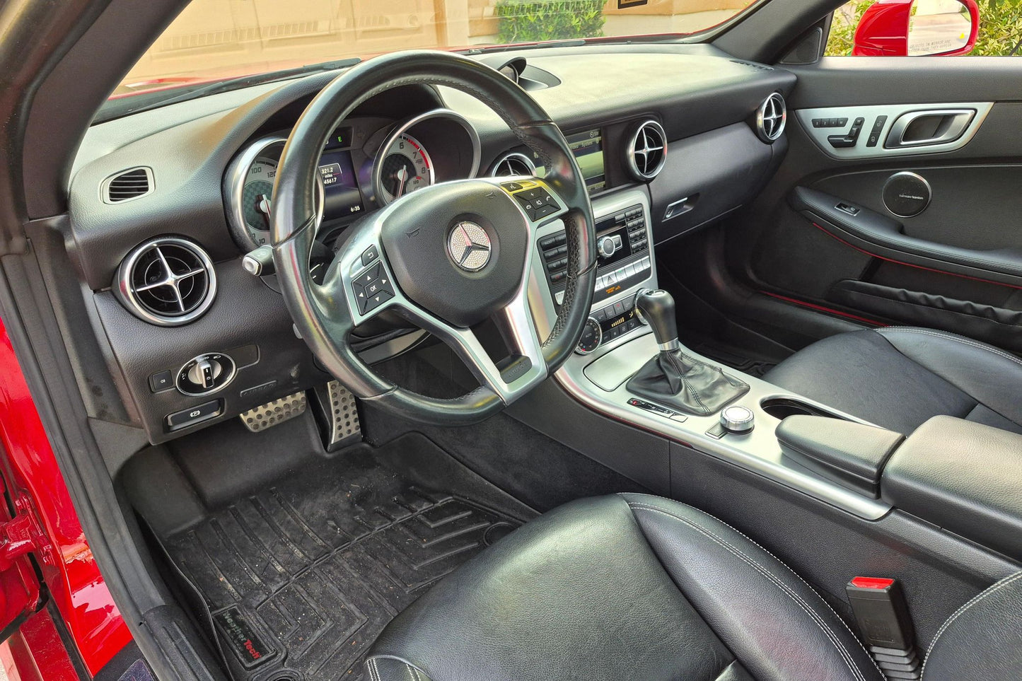 Mercedes-Benz SLK350