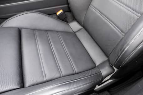 2025 Porsche Panamera Turbo S E-Hybrid