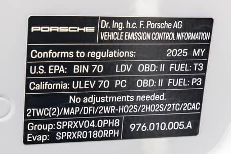 2025 Porsche Panamera Turbo S E-Hybrid