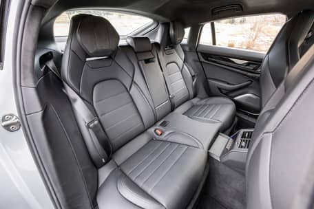 2025 Porsche Panamera Turbo S E-Hybrid