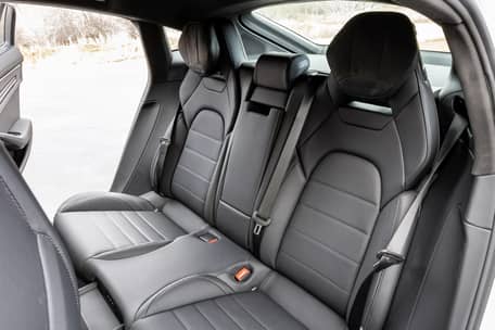 2025 Porsche Panamera Turbo S E-Hybrid