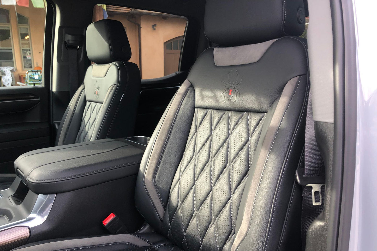 Chevrolet Silverado 1500 Crew Cab RST Black Widow 4x4