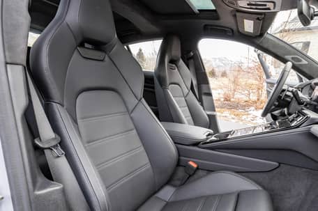 2025 Porsche Panamera Turbo S E-Hybrid