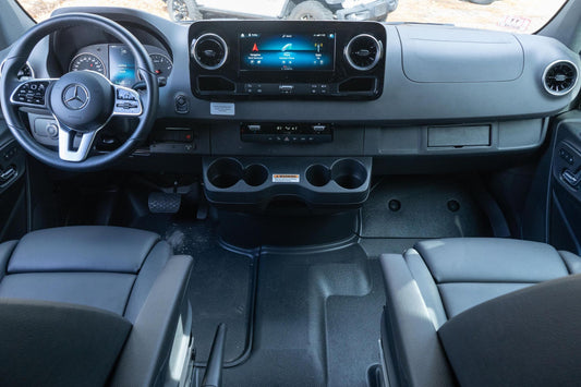 Mercedes-Benz Sprinter 2500 Storyteller Overland Mode 4x4