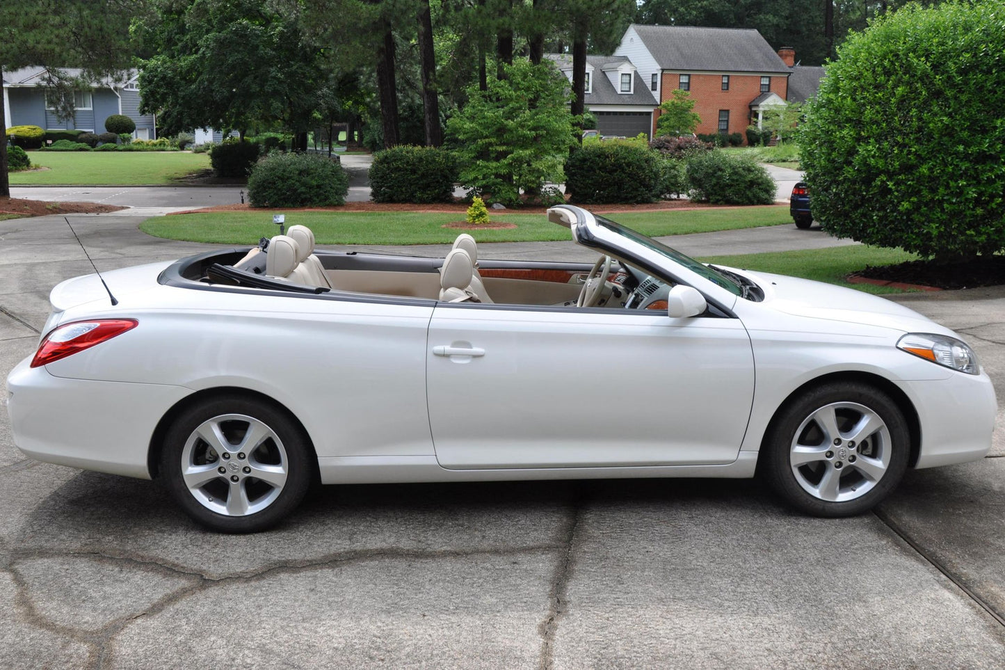 Camry Solara SLE V6 Convertible