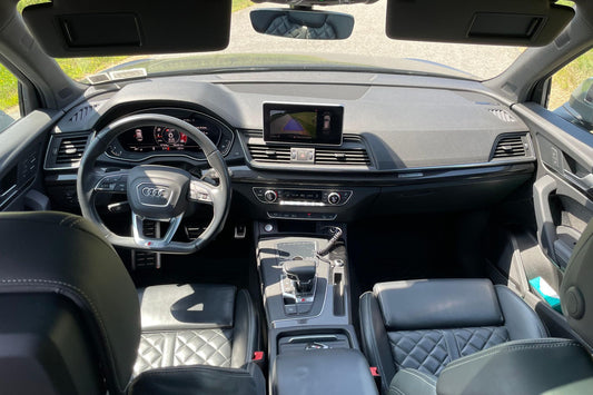 Audi  SQ5 Premium Plus