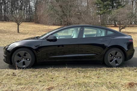 2022 Tesla Model 3 Long Range AWD