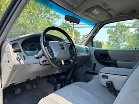 2001 Mazda B3000 SE Cab Plus 4x4