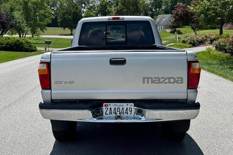 2001 Mazda B3000 SE Cab Plus 4x4