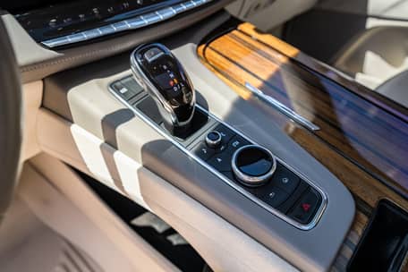 2022 Cadillac Escalade ESV 4WD Platinum 