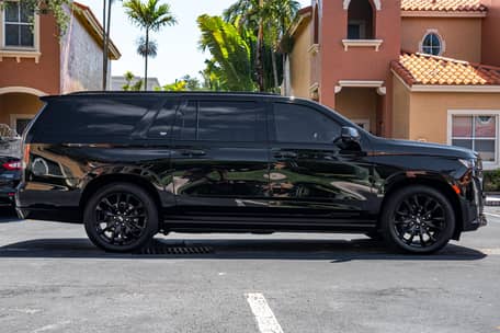 2022 Cadillac Escalade ESV 4WD Platinum 