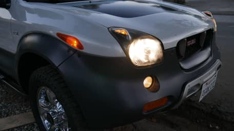 Isuzu VehiCROSS Ironman Edition 
