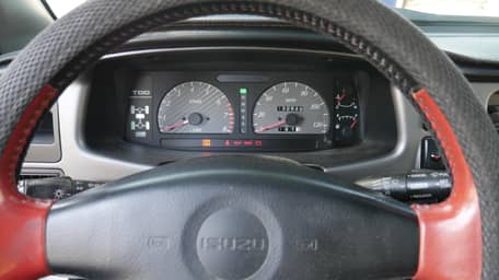 Isuzu VehiCROSS Ironman Edition 