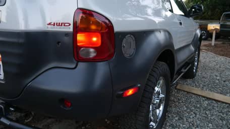 Isuzu VehiCROSS Ironman Edition 