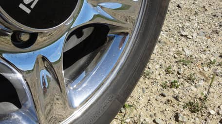 Isuzu VehiCROSS Ironman Edition 