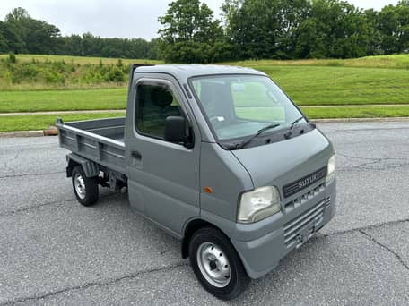 Camion-benne Suzuki Carry 4x4 de 2000