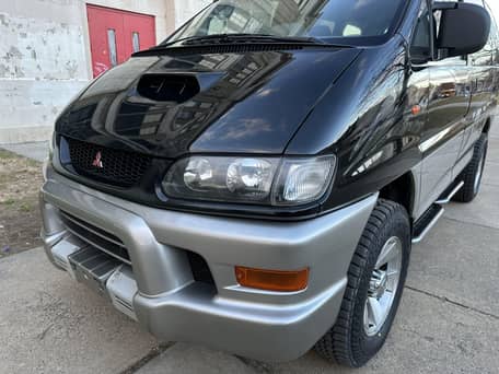 Delica Space Gear Chamonix 4WD 