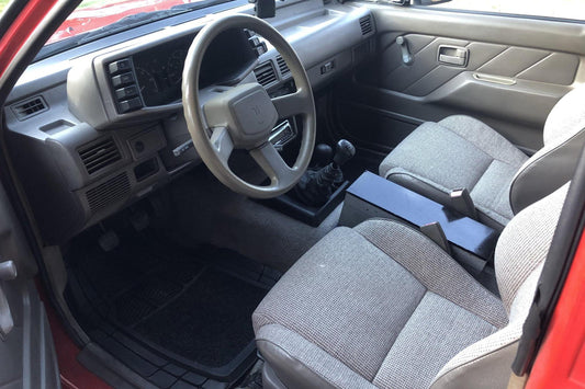 Isuzu Space Cab SX 4x4