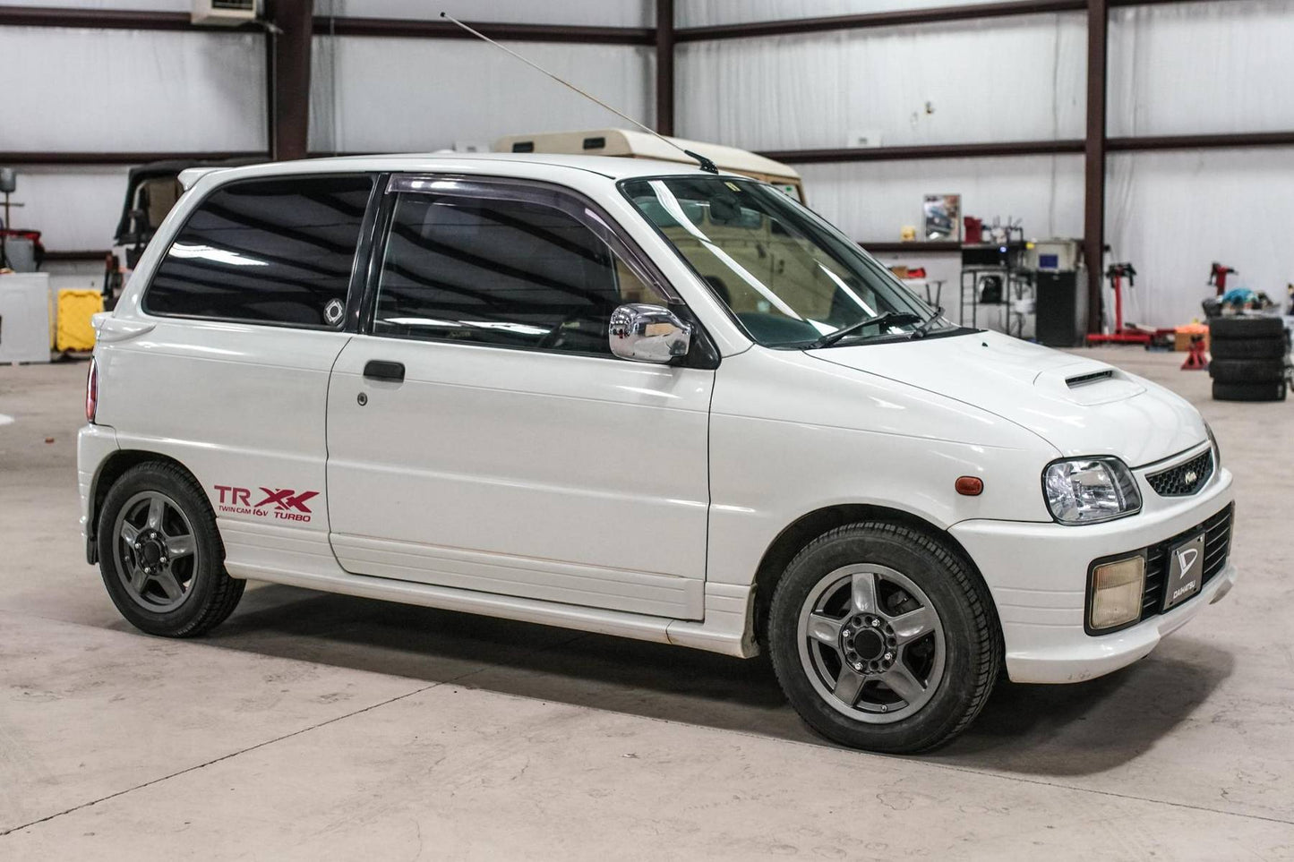 Daihatsu Mira TR-XX Avanzato R4